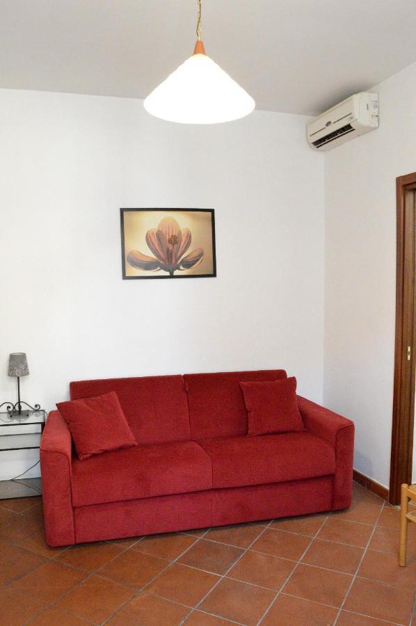 Casa Vacanze Little Queen Рим Екстериор снимка